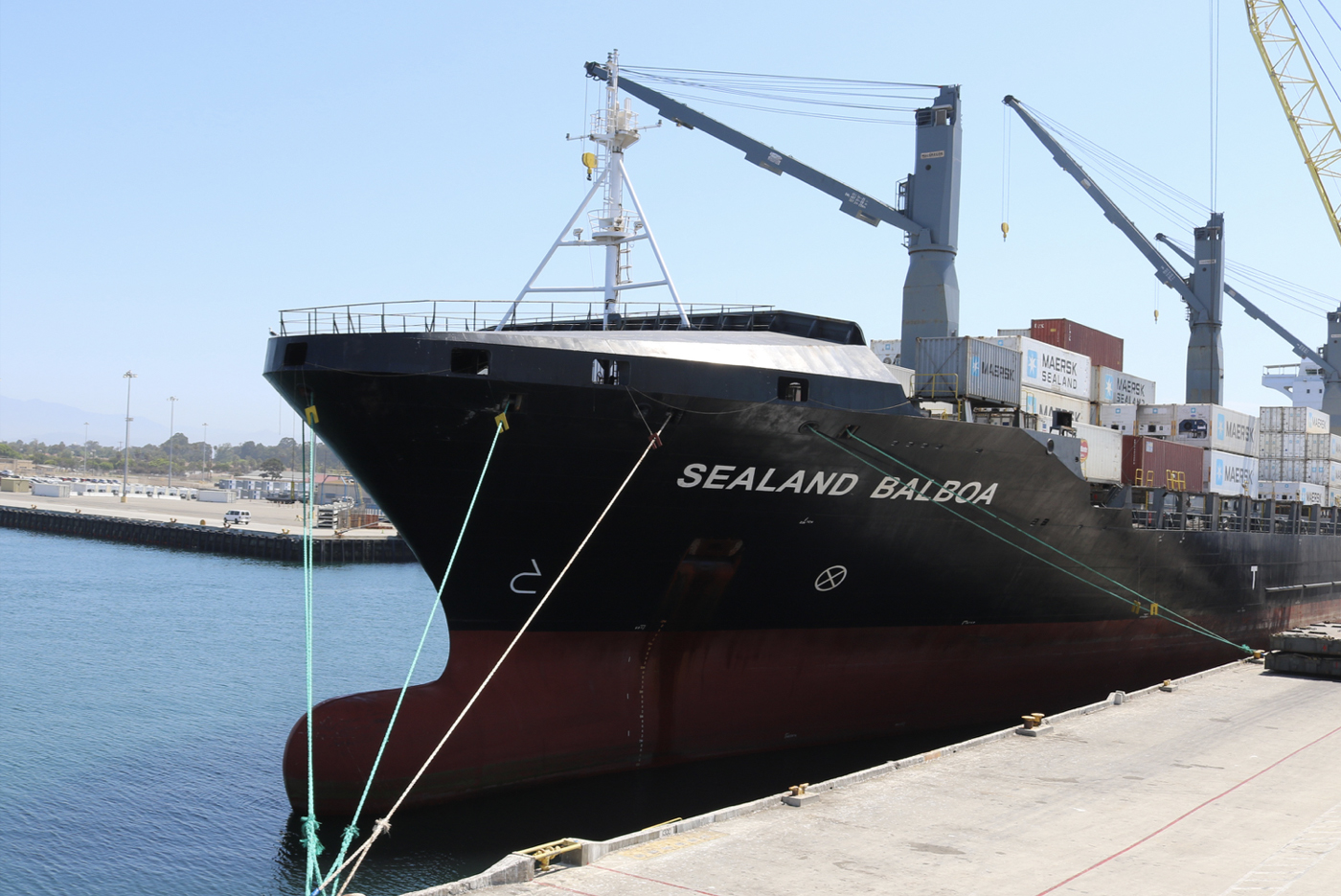 Port of Hueneme - Sealand Vessel