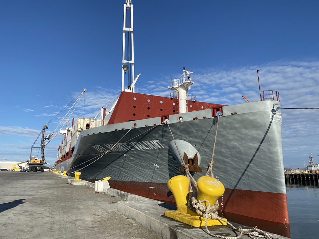 Port of Hueneme - First Call, Del Monte Valiant, 03-19-2021